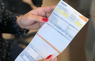 Governo isenta cobrança do ICMS em contas de energia para consumidor baixa renda