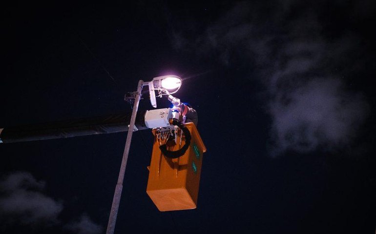 Avenida Senador Rui Palmeira, principal do Vergel do Lago, vai receber iluminação em LED