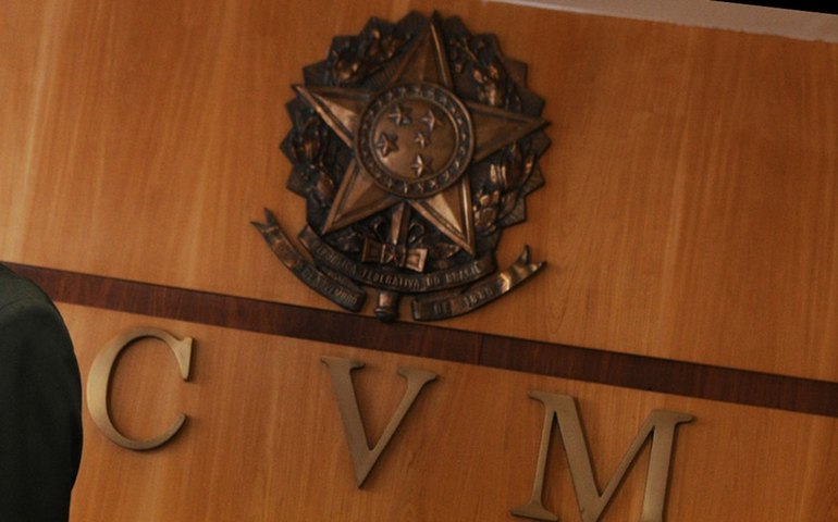 Servidores da CVM aprovam operação-padrão de 15 dias para pressionar governo