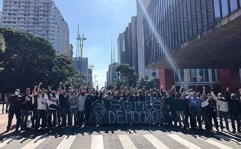 Sem acordo, Avenida Paulista deve ter três manifestações no domingo