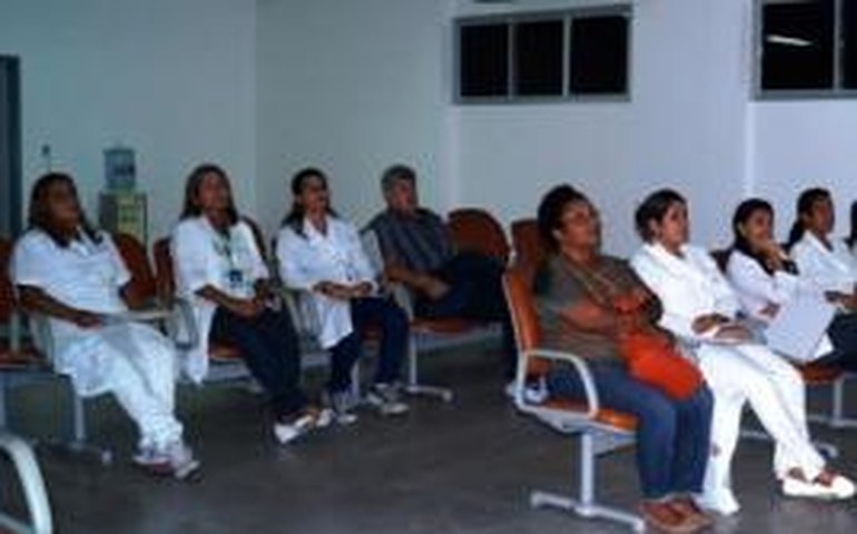 Alimentação saudável ajuda na prevenção de doenças crônicas, diz nutricionista