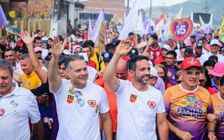 Para milhares de pessoas, Paulo garante mais investimentos para União dos Palmares e Zona da Mata