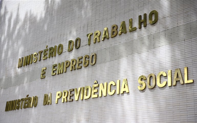 Dados do Caged de novembro serão divulgados na sexta-feira, 27