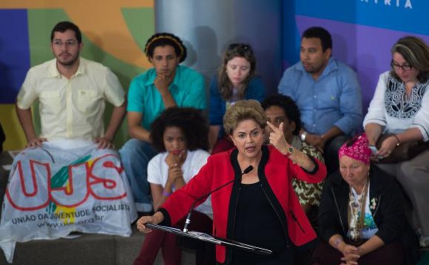 Janot quer apurar se Dilma Rousseff atuou para “tumultuar” caso Petrobras