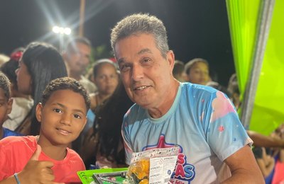 Branquinha celebra Dia das Crianças com praça lotada de alegria e diversão