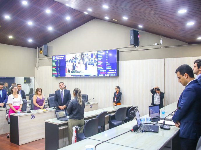 Câmara de Maceió aprova moção de pesar pelo falecimento do narrador Arivaldo Maia