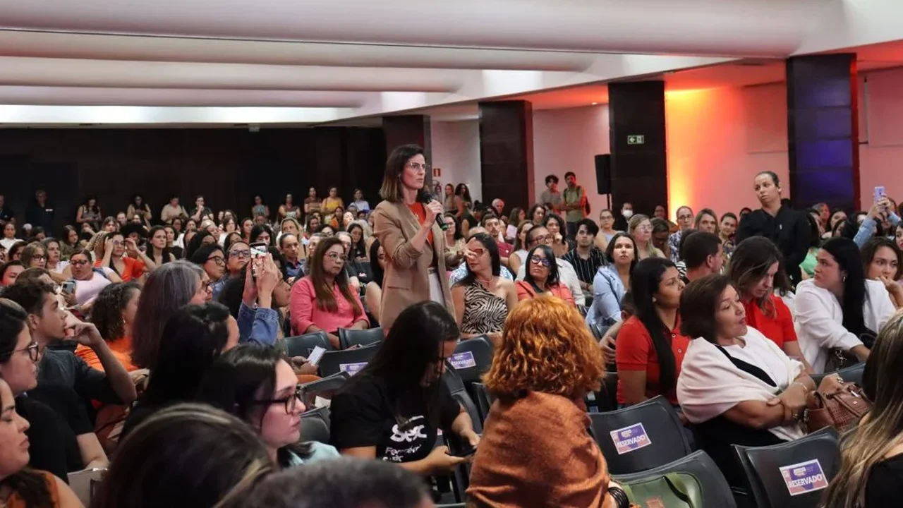 Seminário do Sesc reunirá quatro especialistas para discutir saúde mental em diferentes fases da vida