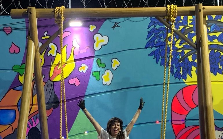 A artista plástica que trouxe arte e vida para a Casa da Barra, de Carlinhos Maia