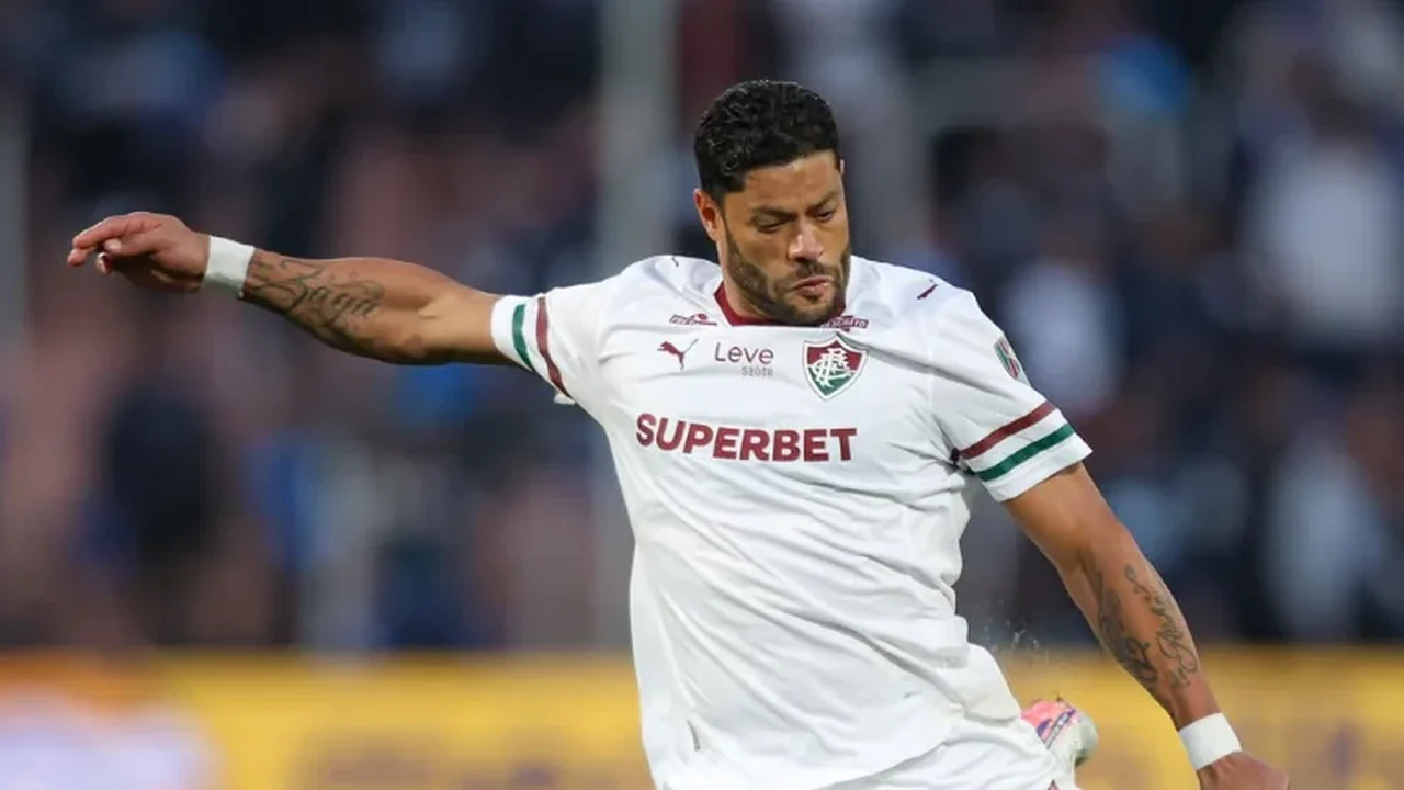 Hulk marca gol 'chorado' e Fluminense vence Remo de virada no Maracanã