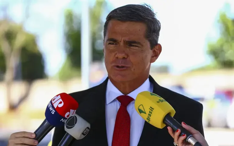 Moraes autoriza general do 'núcleo 2' a deixar prisão para fazer o Enem