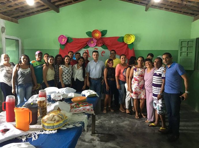 Prefeito Areski Freitas faz visita ao SCFV, antigo Peti, de União dos Palmares