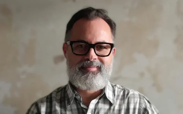 Inclusão começa pela regulação emocional — e a arte é ferramenta, não enfeite