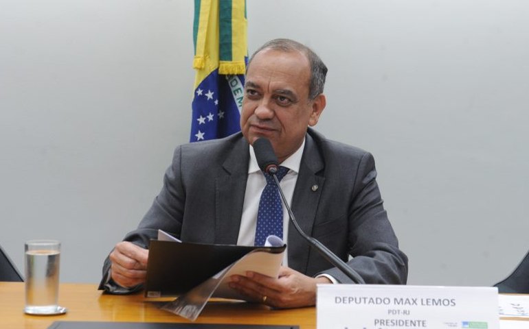 Max Lemos é eleito presidente da Comissão de Trabalho