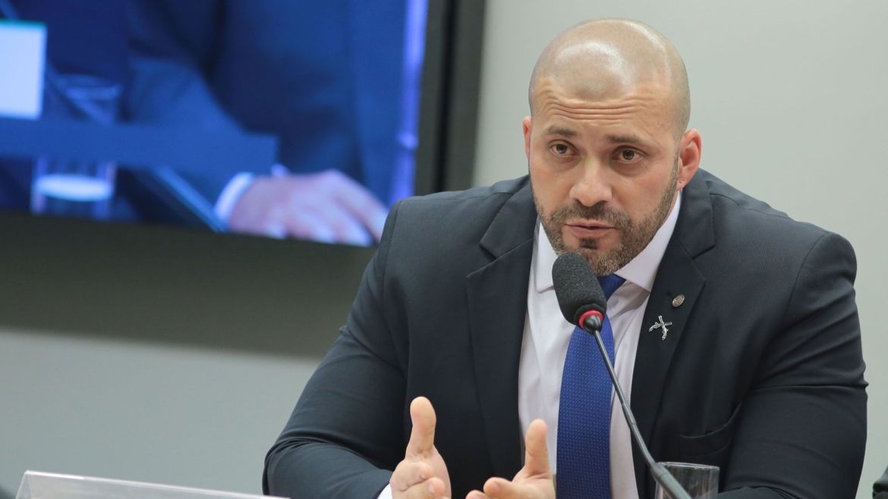 Supremo começa a julgar validade de indulto a Daniel Silveira