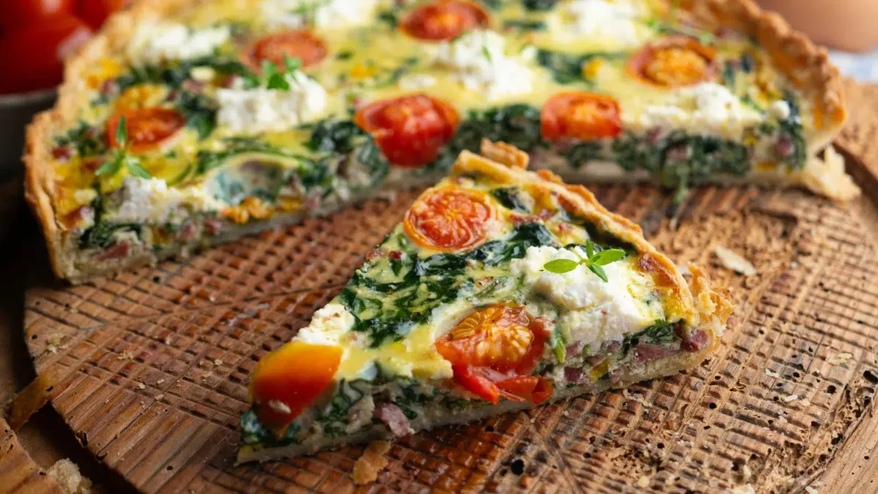 Quiche de espinafre com queijo feta: aprenda essa receita fácil para o jantar