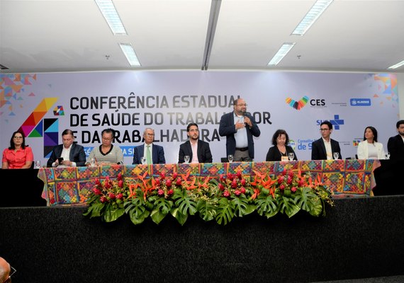 Sesau participa da abertura da IV Conferência Estadual de Saúde do Trabalhador e da Trabalhadora