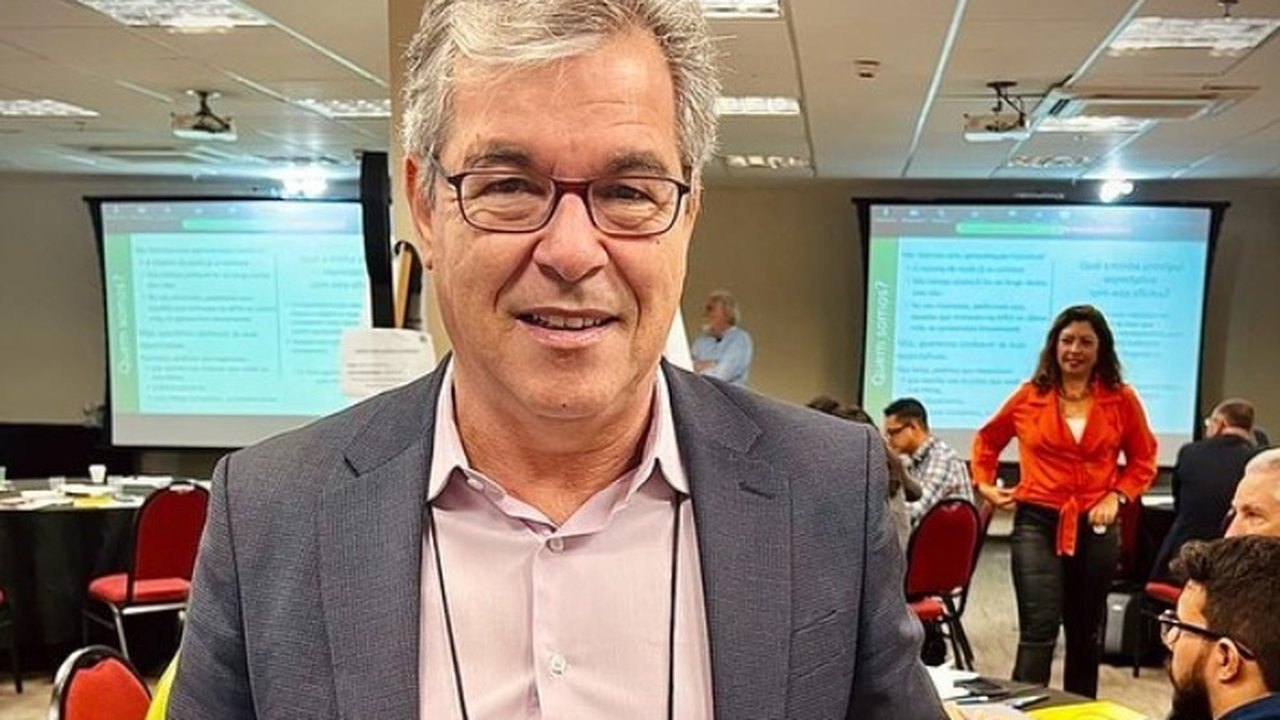 Jorge Viana usa AGU para tentar se manter em cargo na Apex que exige fluência em inglês