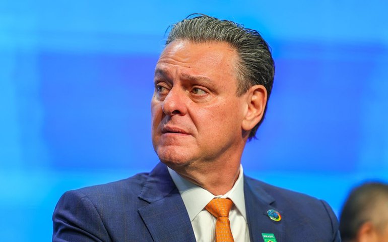 Fávaro vê sinais de que China pode regionalizar restrições a frango