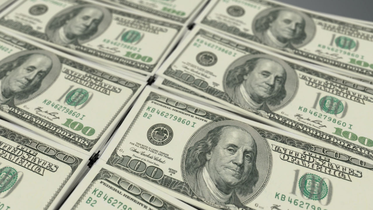 Dólar recua ante sinais de fluxo estrangeiro para moedas ligadas a commodities