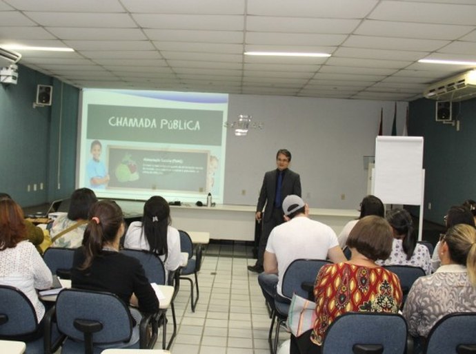 Gestores da Educação participam de treinamento sobre compras locais