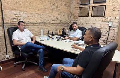 Parceria: Câmara de Maceió recebe visita do presidente da Uveal