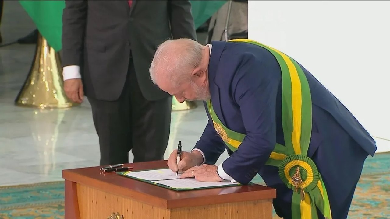 Despacho de Lula determina que CGU reavalie decisões de Bolsonaro sobre sigilo