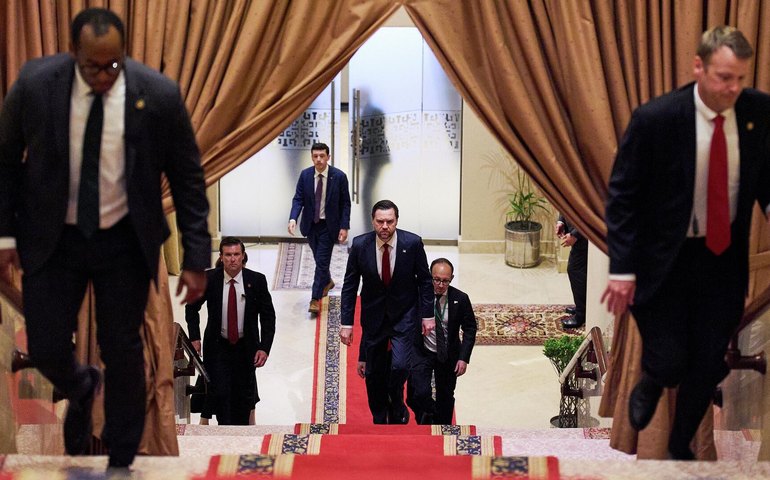 'Diplomacia não funciona assim': Irã rejeita ultimato dos EUA apresentado em Islamabad, avalia analista