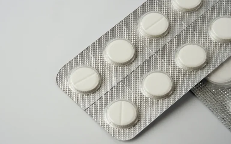 Nimesulida: o que é, para que serve, como tomar