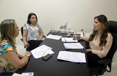 Cosems/AL reconhece trabalho de médicos cubanos e teme demora na contratação de novos profissionais  