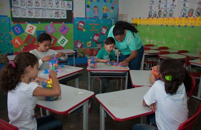 CNE aprova novo parecer sobre a volta às aulas presenciais 