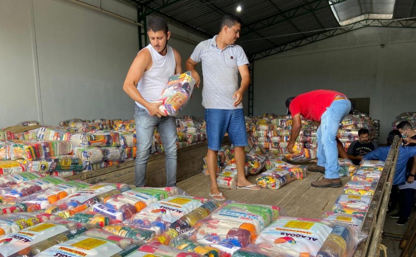 Governo de Alagoas já entregou mais de 336 mil cestas básicas ao longo da pandemia