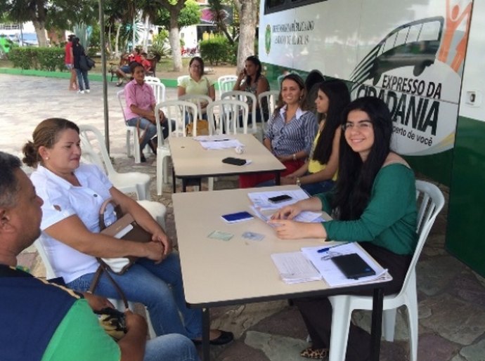 Expresso da Cidadania visita municípios do Sertão alagoano