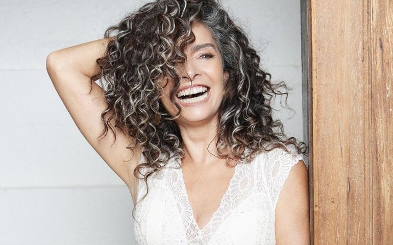 Claudia Ohana revela que sofre de nosofobia