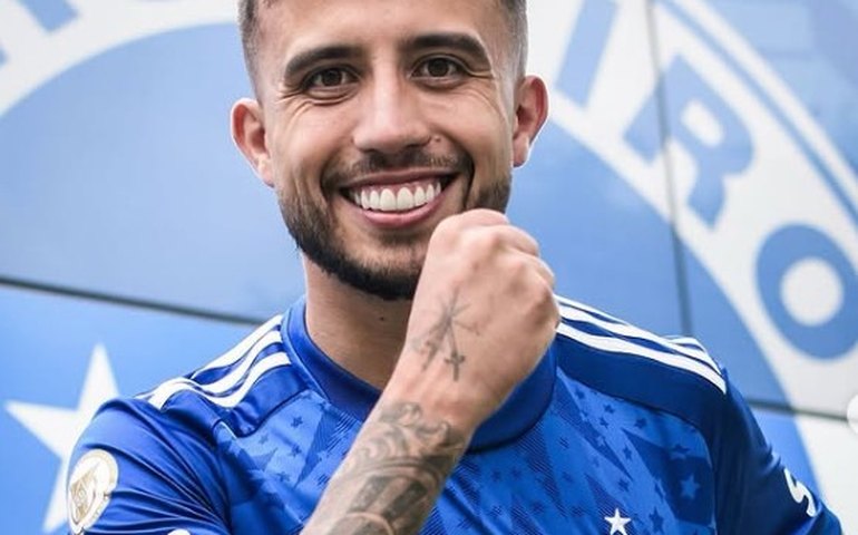 Matheus Henrique vai passar por cirurgia no joelho e pode desfalcar Cruzeiro em até seis meses