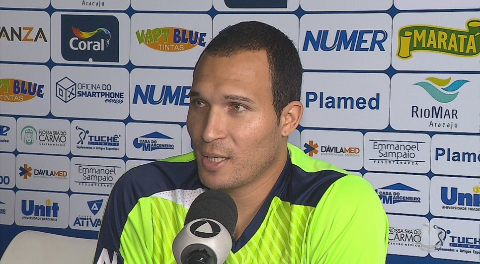 Tito está oficialmente de volta ao Confiança 