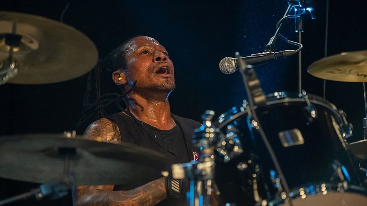 Morre aos 63 anos D.H. Peligro, baterista do Dead Kennedys
