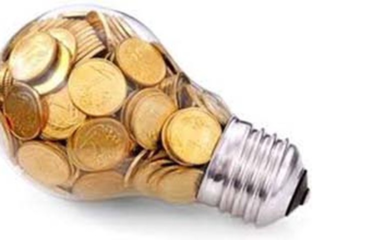 Custo da energia elétrica aumenta 60% em 12 meses