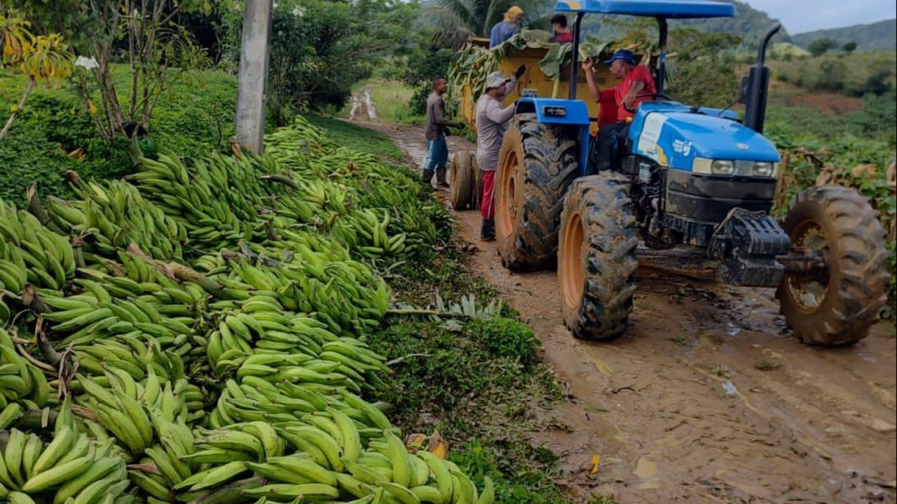 Prefeitura de Santana do Mundaú fortalece apoio ao pequeno produtor