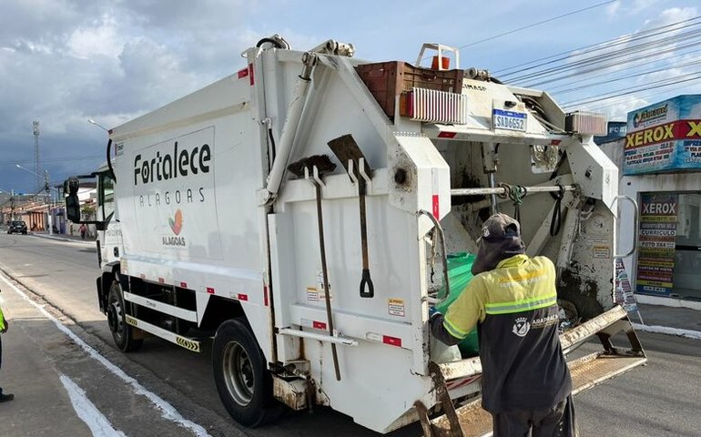 Prefeitura anuncia horário especial na coleta de lixo na véspera de Ano Novo