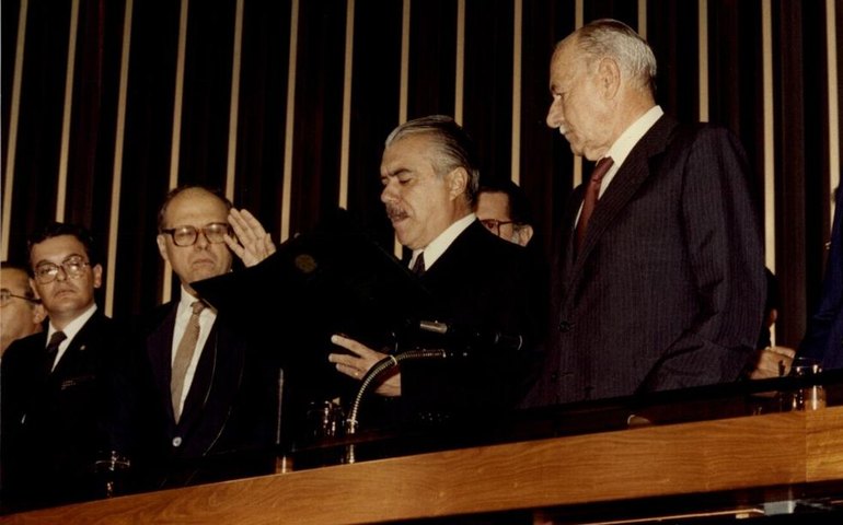 Redemocratização: há 40 anos, Sarney assumia a presidência do Brasil