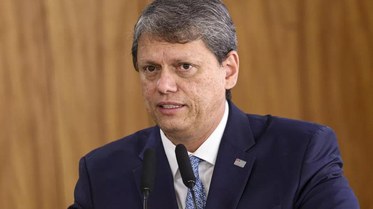 Tarcísio defende investigação de envolvidos em caso Banco Master