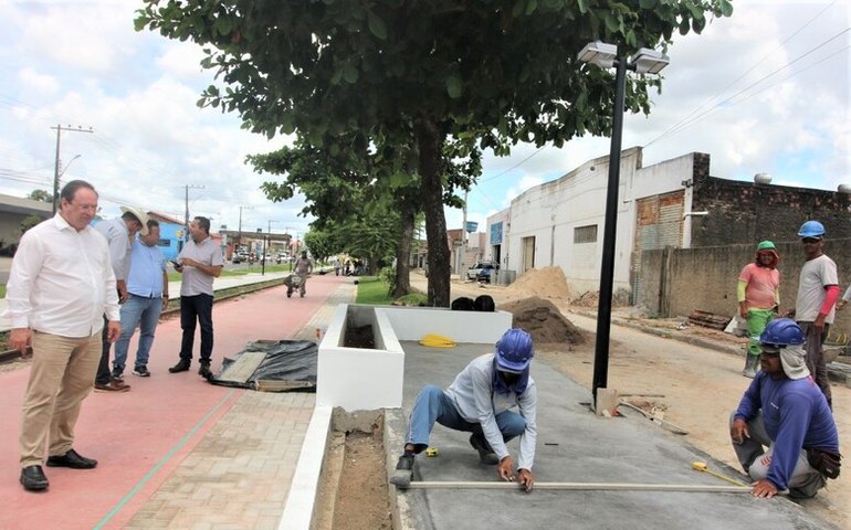 Em 2023, obras da prefeitura já empregam mais de 800 trabalhadores em Arapiraca