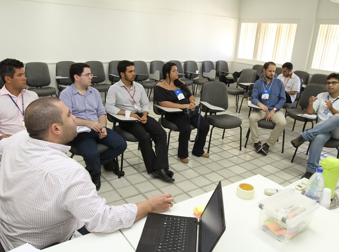 Fórum Estadual das Microempresas e Empresas de Pequeno Porte planeja ações para 2017