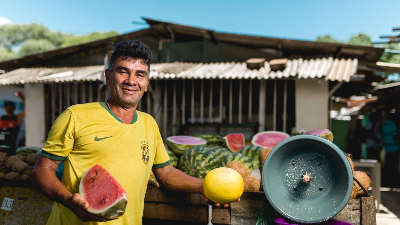 Mercados públicos e feiras de Maceió funcionam em horário especial no feriado da Padroeira