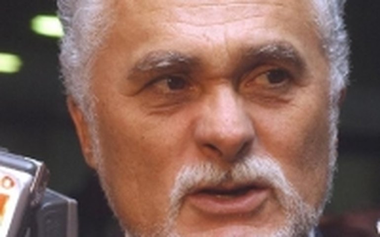 Justiça aumenta multa que Genoino deve pagar no processo do mensalão