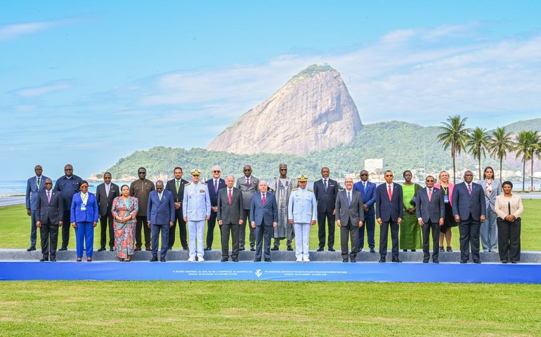 Brasil assume aliança e pede Atlântico Sul livre de guerras e tensões