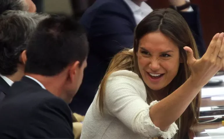 Itália pede informações ao Uruguai sobre adoção de criança por ex-deputada, diz mídia