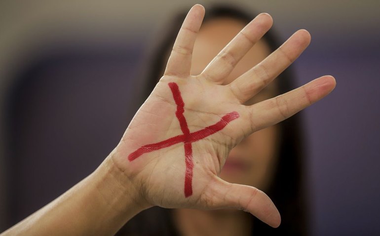 OMS: 840 milhões de mulheres no mundo foram alvo de violência