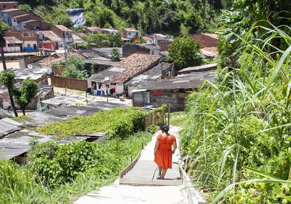 Programa “CEP para Todos” garante endereço oficial a comunidades de Maceió