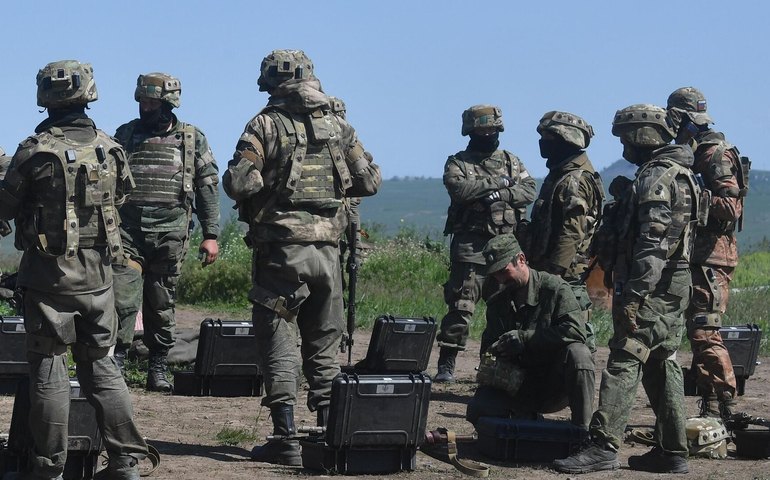 Exército russo intensifica cerco a tropas ucranianas na região de Kupyansk, diz Ministério da Defesa